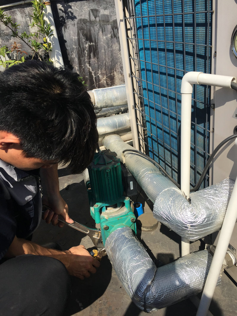 空气能热水器维修案例